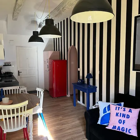 Le Pop Au 17, Cosy Dans Le Centre Historique De